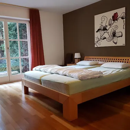 Vahl فيلة سشمالنبرغ