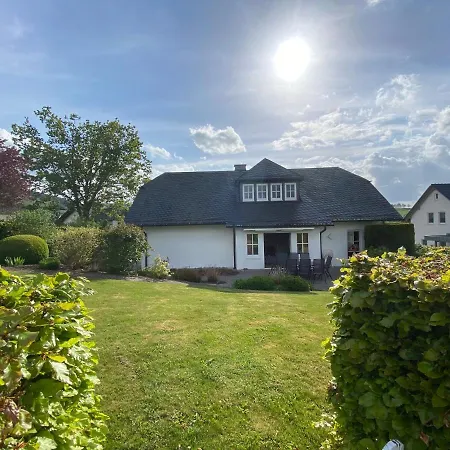 ヴィラ Villa Vahl Luxe Groepsvilla, 16 Personen, Tuin Met Bbq En Sauna, Open Haard, Perfect Voor Families & Retreats シュマレンベルク