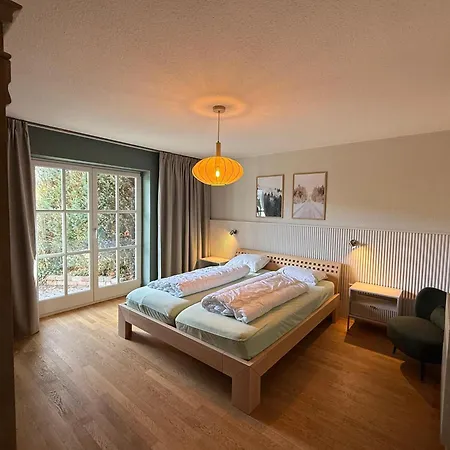 Vahl Luxe Groepsvilla Voor 16 Personen Met Tuin, Bbq, Open Haard, Perfect Voor Families & Retreats Villa Schmallenberg